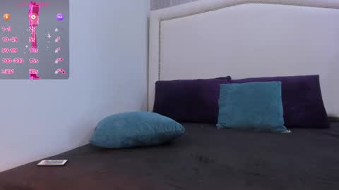  peach1  online show from 09.25.25