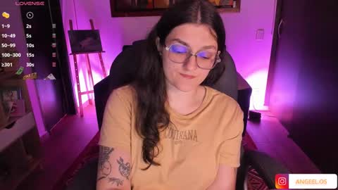 violeta ig  online show from 01.29.25