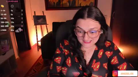 violeta ig  online show from 02.14.25