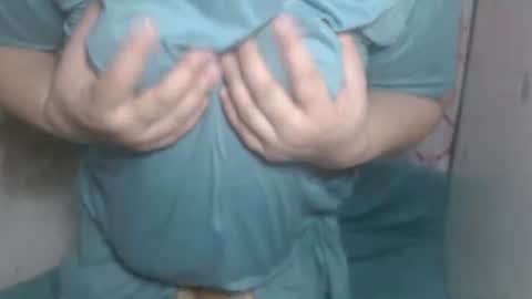 Snapshot of _pinayglamourbum_143xxx_ chatting on 09.30.25 Pinaylovelybum online show from 09.30.25