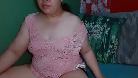 Snapshot of _pinayglamourbum_143xxx_ chatting on 04.23.26 Pinaylovelybum online show from 04.23.26