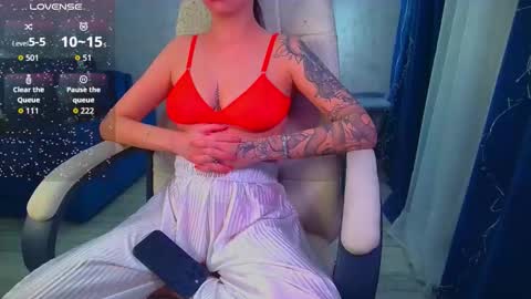 Snapshot of _pink__rabbit_ chatting on 01.19.26 Ilona online show from 01.19.26