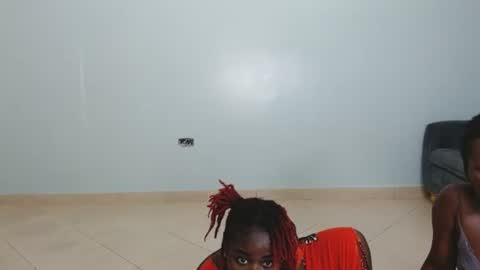_prettyred online show from 10.02.25