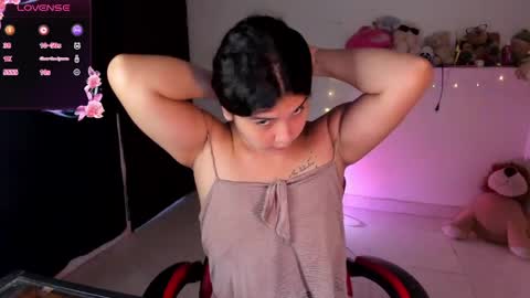 Stefany online show from 05.19.26