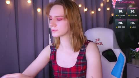 Snapshot of _ramona__ chatting on 12.26.24 im Amy online show from 12.26.24