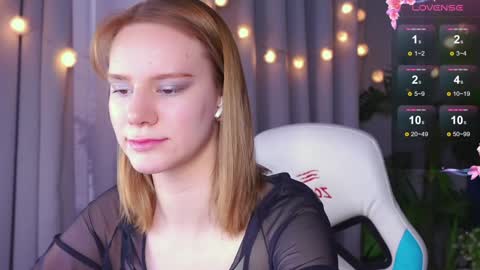 Snapshot of _ramona__ chatting on 12.27.24 im Amy online show from 12.27.24