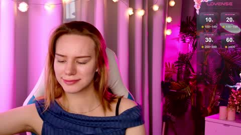 Snapshot of _ramona__ chatting on 01.18.25 im Amy online show from 01.18.25