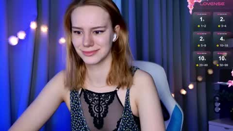 Snapshot of _ramona__ chatting on 02.20.25 im Amy online show from 02.20.25