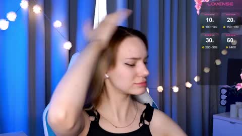 Snapshot of _ramona__ chatting on 02.22.25 im Amy online show from 02.22.25