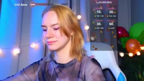 Snapshot of _ramona__ chatting on 11.05.25 im Amy online show from 11.05.25