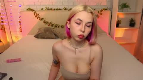 Merlizz Eva Jane Mila Nicole  left to right  online show from 03.01.26