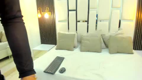 Rebeca online show from 09.25.25