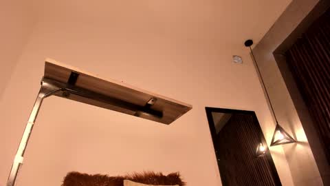 rebecca online show from 03.09.25