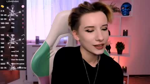 Snapshot of _rein_ramm chatting on 05.17.26 Rein online show from 05.17.26