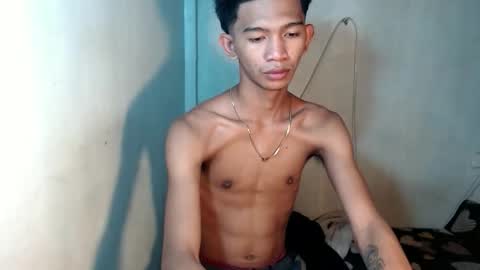 _rellvanxx online show from 12.21.25