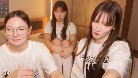 LISSAPVT IS OPEN online show from 11.23.25