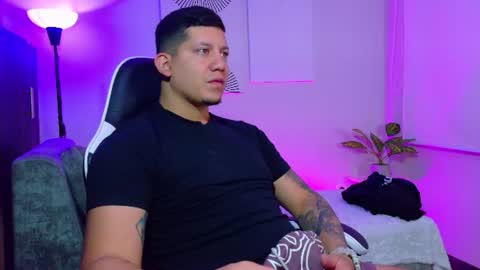 Snapshot of _robertobaggio chatting on 07.24.26 Roberto online show from 07.24.26