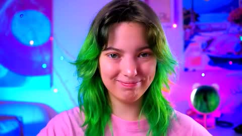 Snapshot of _rockstone_ chatting on 09.30.25 Rock stone online show from 09.30.25