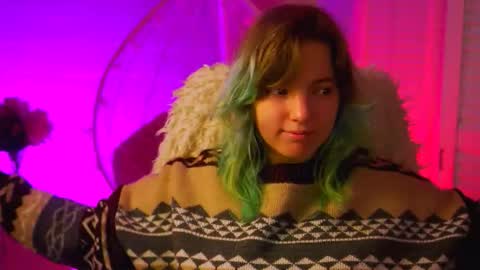 Snapshot of _rockstone_ chatting on 10.28.25 Rock stone online show from 10.28.25