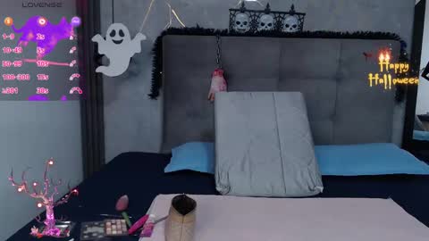 Samanta online show from 10.24.25