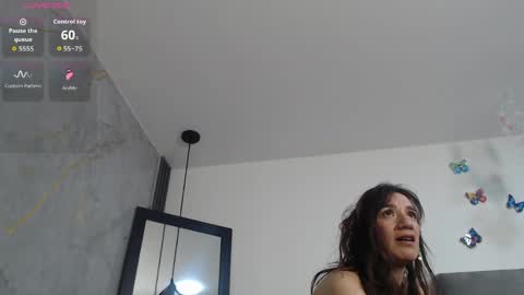 Snapshot of _samaanta_ chatting on 05.14.26 Samanta online show from 05.14.26