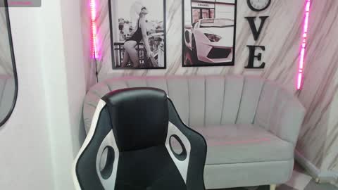 Samantha online show from 02.04.25