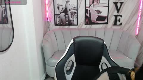 Samantha online show from 02.24.25