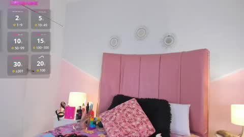 Snapshot of _samara_conner chatting on 10.12.25 Samara online show from 10.12.25