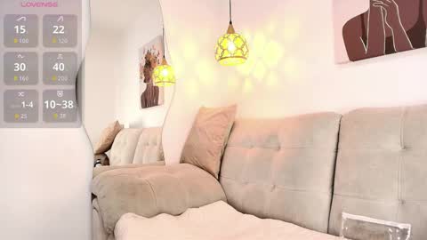 Snapshot of _samara_smith chatting on 11.06.25 _samara_smith online show from 11.06.25