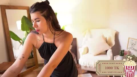 Snapshot of _samycute chatting on 10.16.25 Samy. online show from 10.16.25