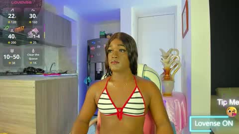 Snapshot of _samylove_ chatting on 10.26.25 Sammy online show from 10.26.25