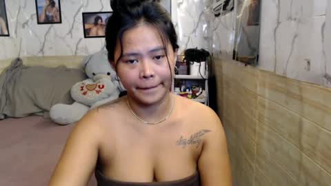 Snapshot of _scarlet08 chatting on 06.18.26 Maechie online show from 06.18.26