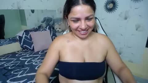 Snapshot of _sexyredhead_ chatting on 10.06.25 KATA online show from 10.06.25