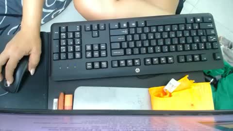 Snapshot of _sexyredhead_ chatting on 10.07.25 KATA online show from 10.07.25