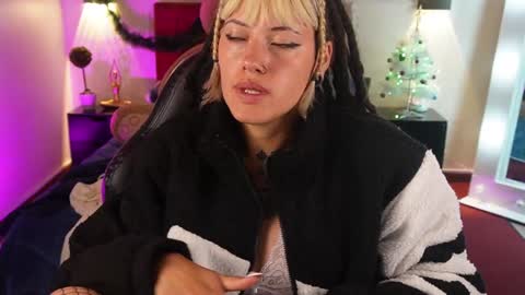 _sharlotte777 online show from 12.27.24