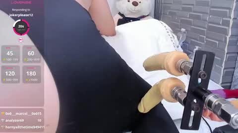 _sharlottt_ online show from 02.21.25