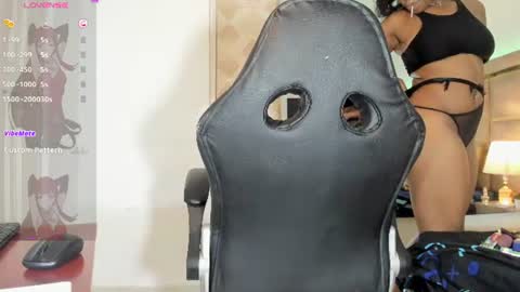Snapshot of _shirleyy_ chatting on 07.11.26 Shirley online show from 07.11.26