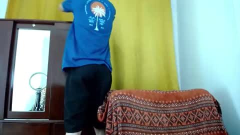 _skyleer_ online show from 11.02.25