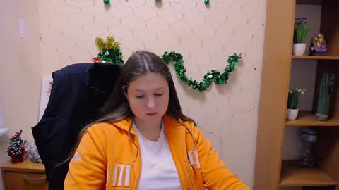 Sofi online show from 01.09.25