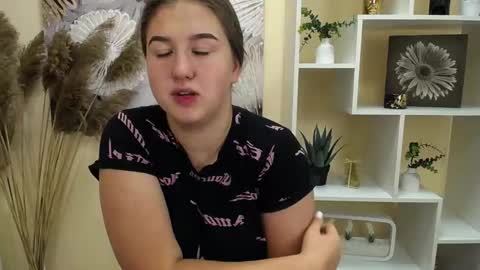 Sofi online show from 09.12.25