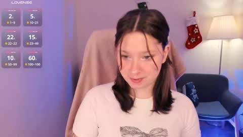 Snapshot of _sofi_spark chatting on 01.08.26 Sofi Follow me online show from 01.08.26