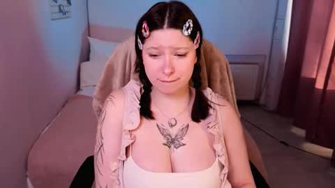 Snapshot of _sofi_spark chatting on 02.06.26 Sofi Follow me online show from 02.06.26