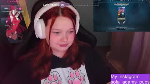 Snapshot of _sofia_adam_ chatting on 09.26.25 pups online show from 09.26.25