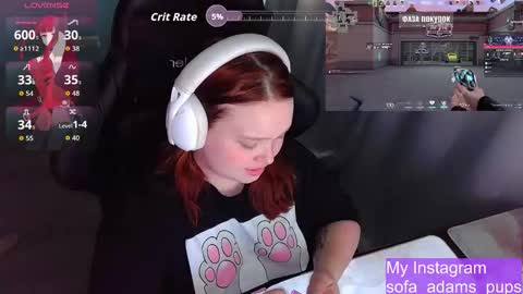 Snapshot of _sofia_adam_ chatting on 09.30.25 pups online show from 09.30.25