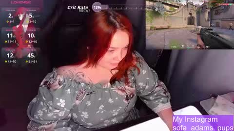 Snapshot of _sofia_adam_ chatting on 10.02.25 pups online show from 10.02.25