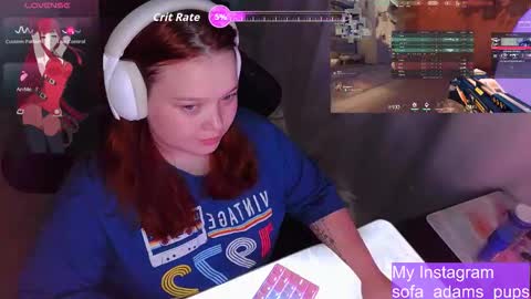Snapshot of _sofia_adam_ chatting on 10.10.25 pups online show from 10.10.25