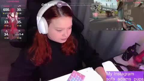 Snapshot of _sofia_adam_ chatting on 10.13.25 pups online show from 10.13.25