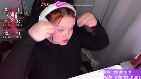 Snapshot of _sofia_adam_ chatting on 10.16.25 pups online show from 10.16.25