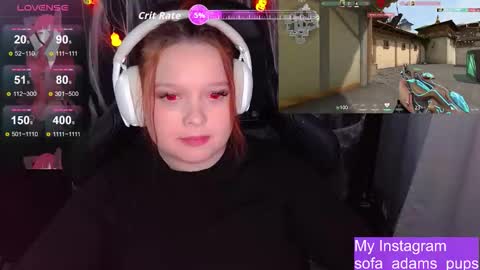 Snapshot of _sofia_adam_ chatting on 10.29.25 pups online show from 10.29.25