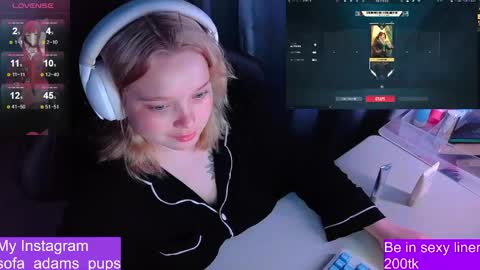 Snapshot of _sofia_adam_ chatting on 05.23.26 pups online show from 05.23.26